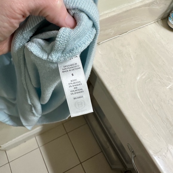 Athleta Mindset Sweatshirt - Picture 4 of 5